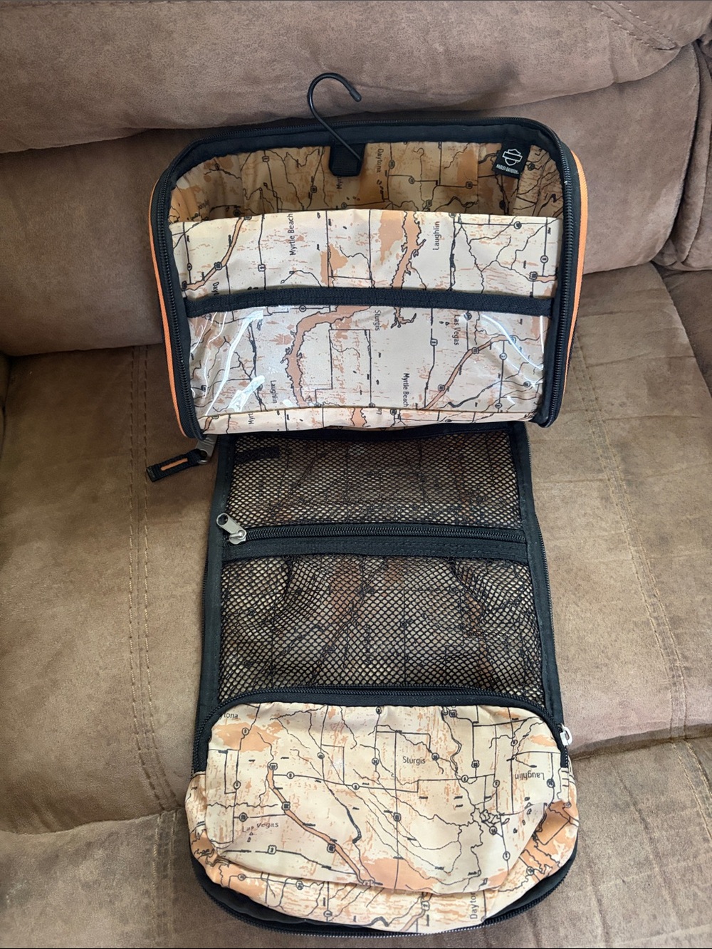 Harley Davidson Map-Print Hanging Toiletry Bag for Men - Beige/Tan